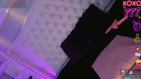 CamiiGarcia online show from May 16, 7:45 pm