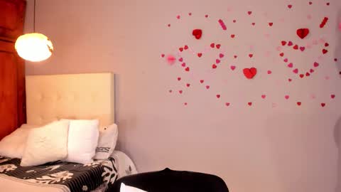 Maia online show from March 21, 12:21 pm