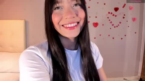 Maia online show from April 8, 12:27 pm