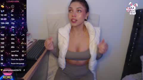   t  online show from December 4, 2:31 am