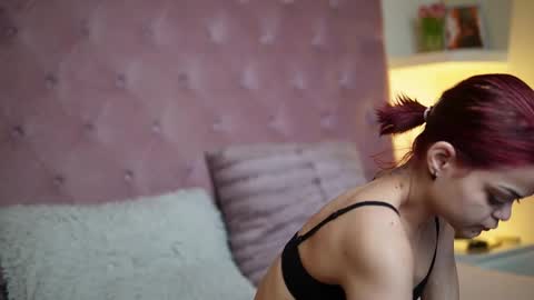  Maia  online show from March 14, 10:48 pm