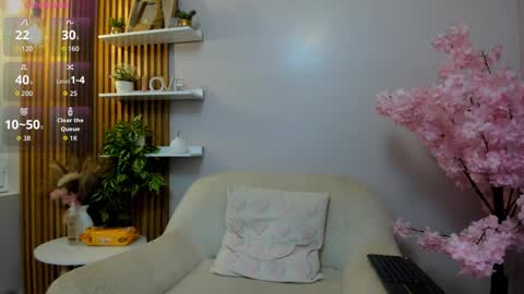 MAIA online show from March 22, 2:04 am