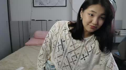 maiaxoxo online show from April 29, 12:27 am