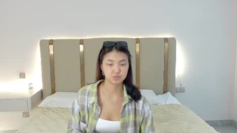 Snapshot of maiaxoxo chatting on July 5, 3:13 am maiaxoxo online show from July 5, 3:13 am