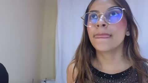 maickluna online show from September 28, 12:38 am
