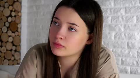 Snapshot of maidabuoy chatting on October 21, 1:17 am Lucy online show from October 21, 1:17 am