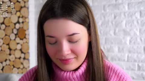 Snapshot of maidabuoy chatting on November 20, 2:12 am Lucy online show from November 20, 2:12 am