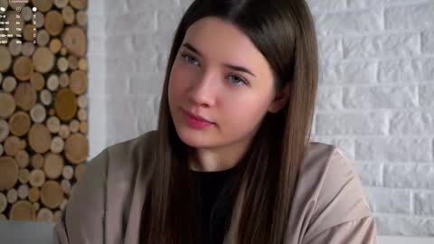 Lucy online show from February 25, 2:10 am