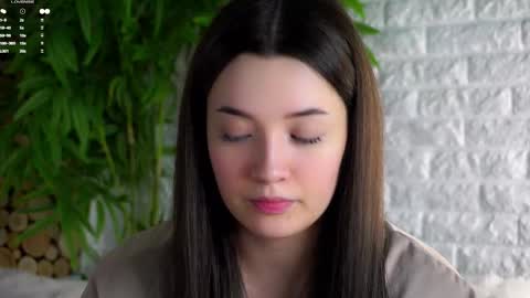 Lucy online show from March 25, 2:06 am