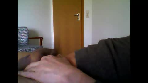 Snapshot of maik12345678900000 chatting on February 22, 10:36 am maik12345678900000 online show from February 22, 10:36 am
