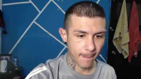 maikjameshot online show from January 18, 1:53 am