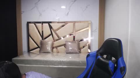 Maily online show from October 29, 3:09 am