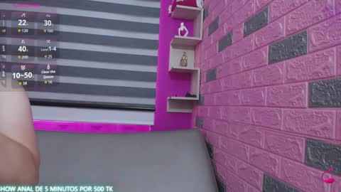  MAILY CAN  online show from February 4, 7:31 pm