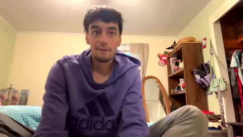 mainecollegeboy online show from October 4, 1:09 pm