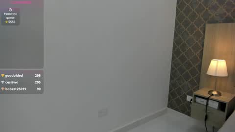 Snapshot of maite_jhon chatting on February 25, 9:31 am online show from February 25, 9:31 am