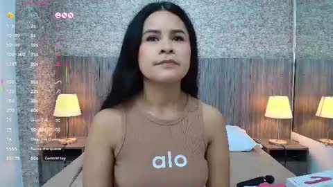 Snapshot of maite_jhon chatting on June 17, 11:23 am online show from June 17, 11:23 am