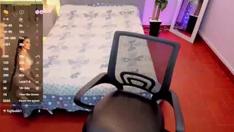 MAITE STONE1 online show from March 27, 8:26 am