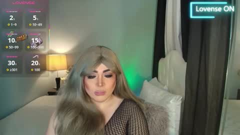 majestydannaxx online show from January 19, 5:44 am