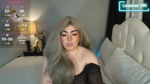 majestydannaxx online show from April 23, 3:52 am