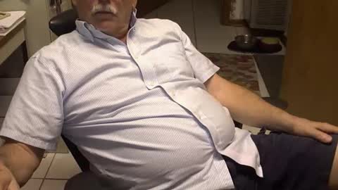 majormike34 online show from April 10, 12:27 am