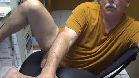 majormike34 online show from April 16, 4:13 am