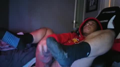 Snapshot of mak232000 chatting on March 10, 7:24 am mak online show from March 10, 7:24 am