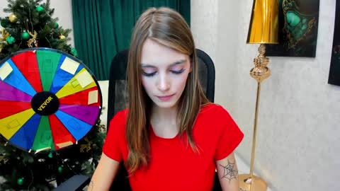 Chloe online show from December 25, 6:20 am
