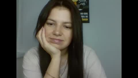 make_mesmile online show from December 18, 7:42 pm