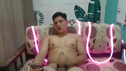 makehugecock online show from November 19, 8:58 am