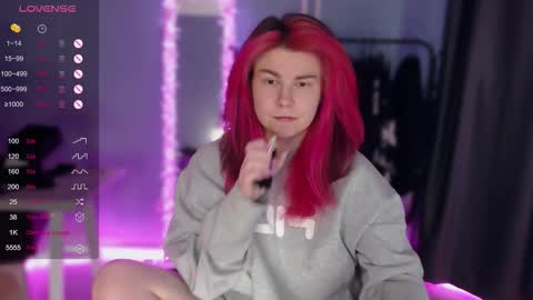 Snapshot of makelovenotwarbitchess chatting on November 10, 7:40 am Ruby online show from November 10, 7:40 am