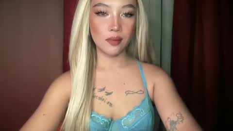 Snapshot of makemesquirt_xxx chatting on May 29, 4:27 pm KEANA online show from May 29, 4:27 pm