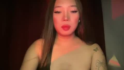 Snapshot of makemesquirt_xxx chatting on June 11, 2:53 am KEANA online show from June 11, 2:53 am
