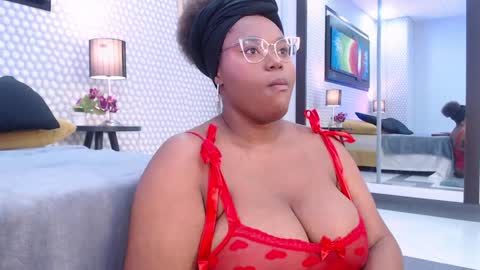 makena online show from February 9, 3:11 am