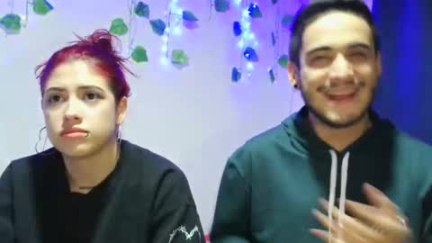 Snapshot of makenzy_darly chatting on December 30, 3:58 am Makenzy darly online show from December 30, 3:58 am