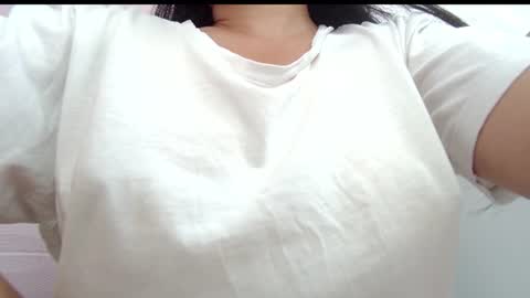 Snapshot of makulato chatting on June 23, 2:37 pm Maya online show from June 23, 2:37 pm