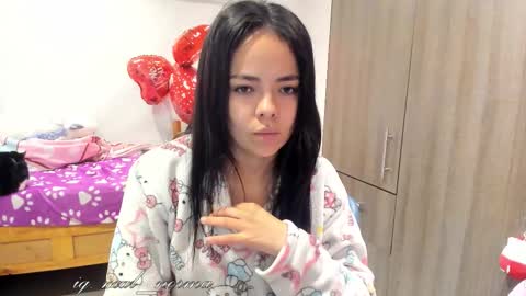 Snapshot of mal_norma chatting on January 7, 5:32 am Mal Norma online show from January 7, 5:32 am