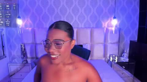 Snapshot of malaaiikaa chatting on February 12, 8:07 pm malaaiikaa online show from February 12, 8:07 pm