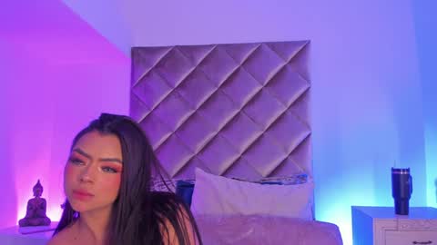 Call Me  Mala   online show from December 10, 1:43 am