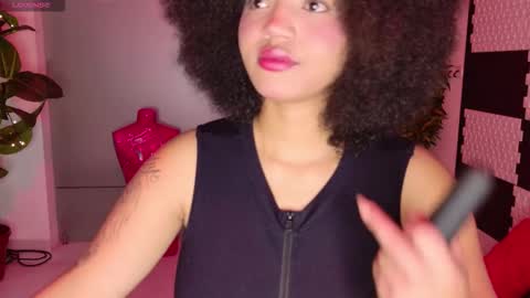   online show from November 25, 12:16 pm