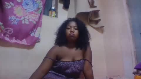 Snapshot of malalazah chatting on February 18, 7:59 am malalazah online show from February 18, 7:59 am