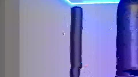 malani_malia online show from November 9, 4:16 pm