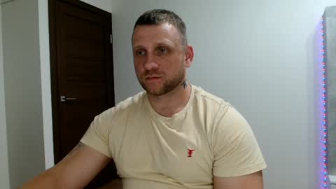 malchyshka online show from June 18, 9:19 pm