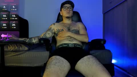 ADAM         online show from October 6, 5:38 am