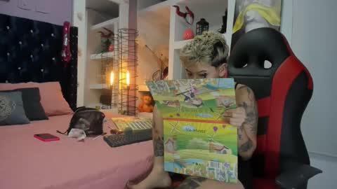 Malefica online show from September 21, 2:24 am