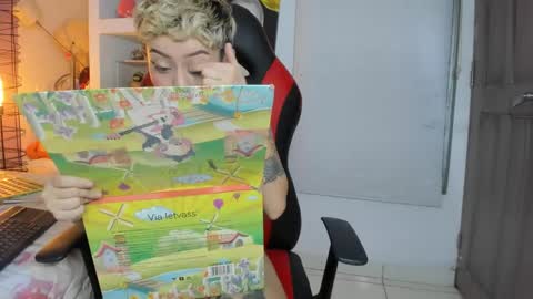 Malefica online show from September 25, 2:37 am