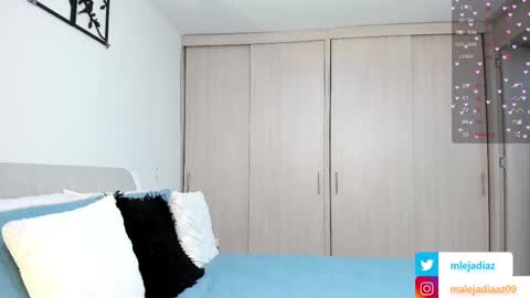 Snapshot of malejadiaz_ chatting on March 11, 6:52 pm Maleja Diaz online show from March 11, 6:52 pm
