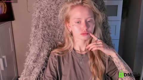 Malena online show from October 9, 10:35 am