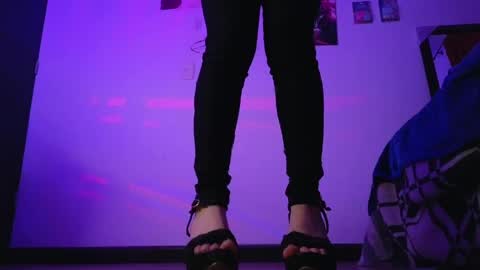 Mar  Alicia     Rosie  v A L I C I A W I T C -  Meg Cherie online show from April 14, 4:40 am