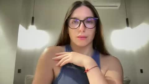 Snapshot of malina568708 chatting on January 20, 3:50 pm malina568708 online show from January 20, 3:50 pm