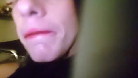 Snapshot of malinowy85 chatting on March 11, 10:38 pm malinowy85 online show from March 11, 10:38 pm